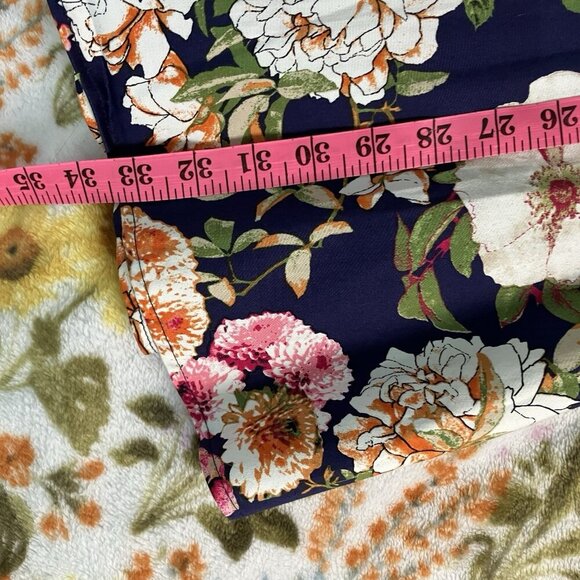 Floral Sleeveless Dress - Navy and Pink - Picture 6 of 7